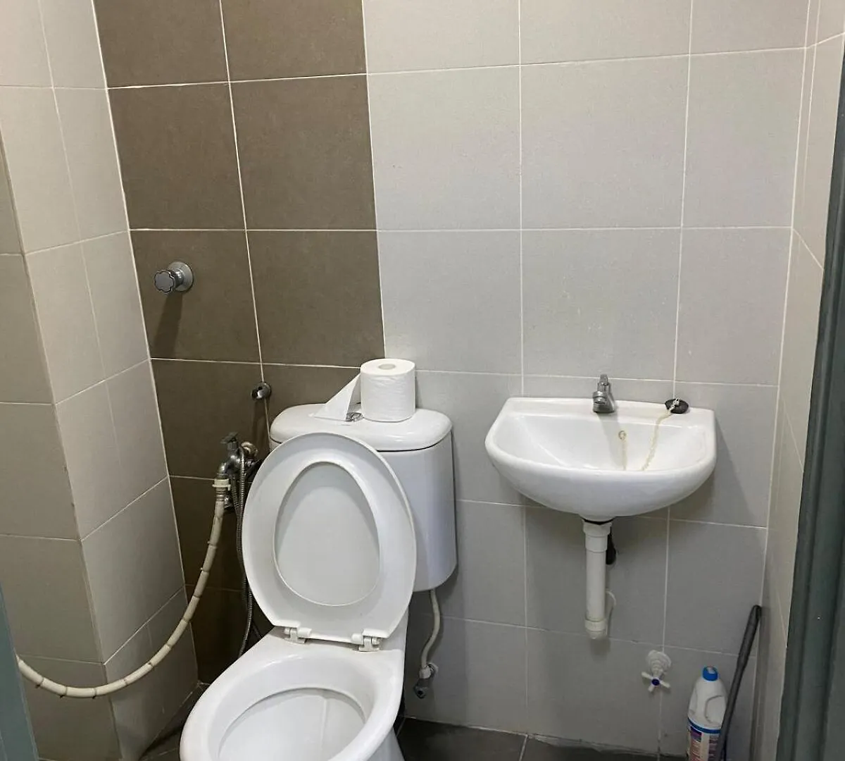 Bright Apartment In Klebang Ipoh